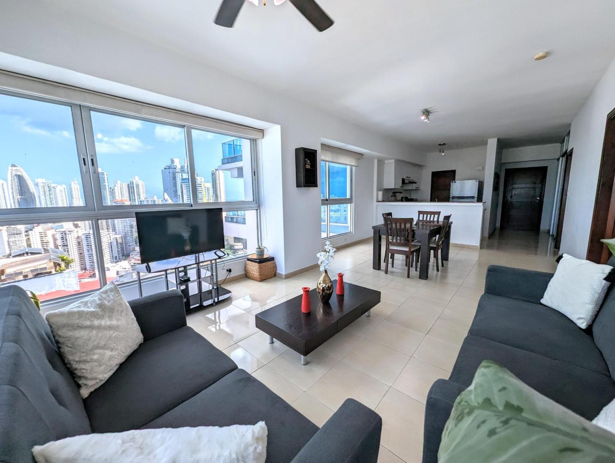 Yc 3602 L Apartamento 2Br En Av Balboa Panama City Eksteriør billede